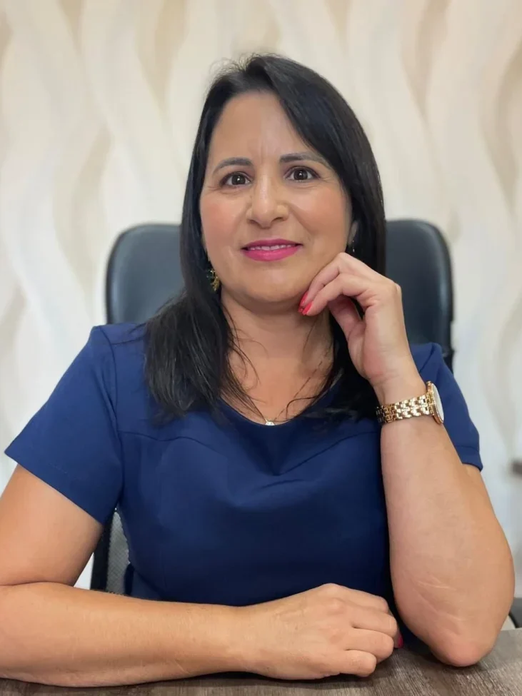 Dra. Sandra Ferreira